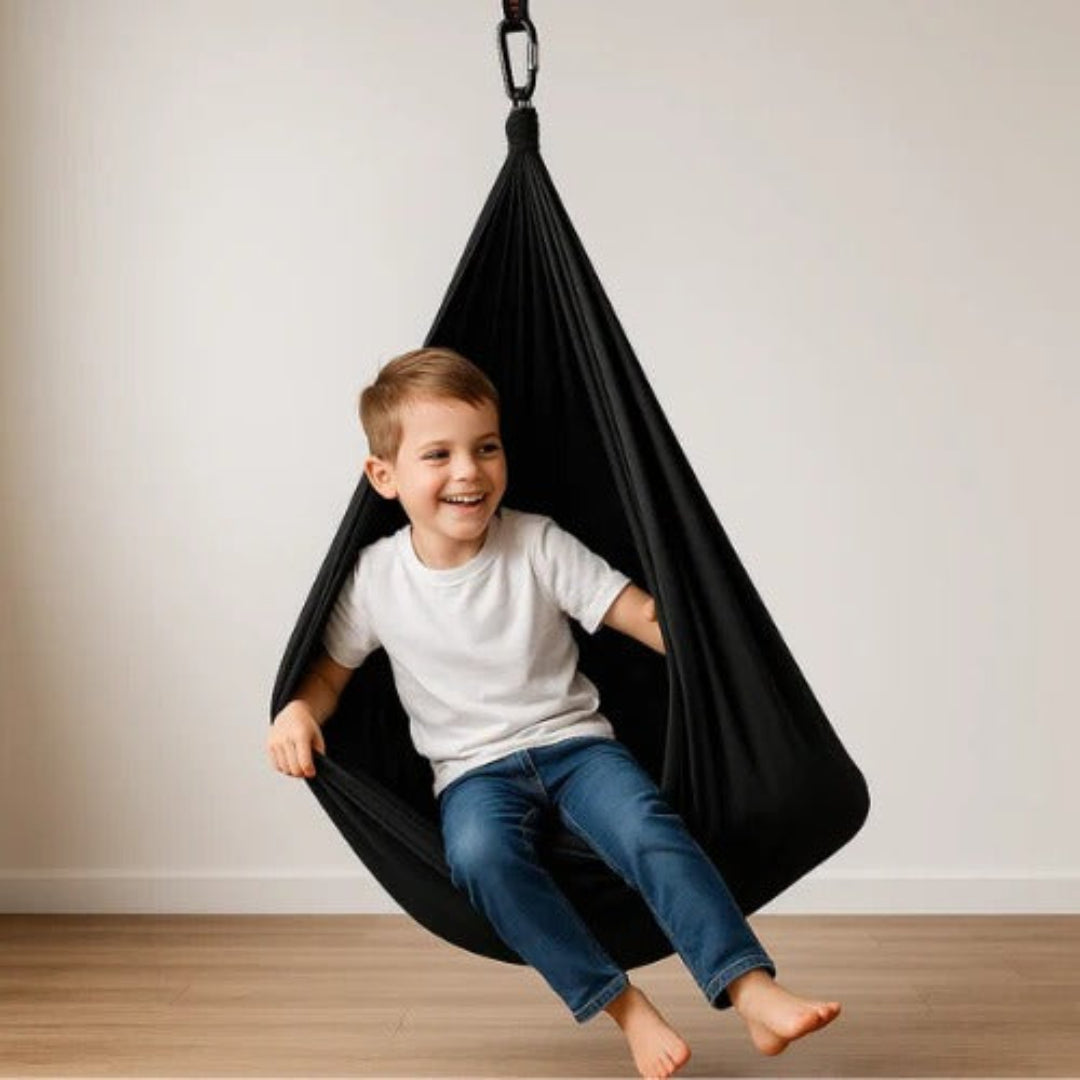 Multifunctionele flexibele hangmat; gebruik als binnen schommel of ontspanningsstoel buiten in de tuin.