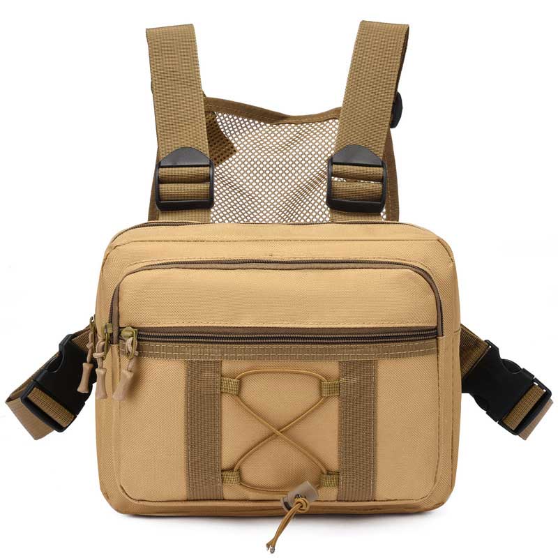 Militair-stijl waterbestendige borsttas met diverse zakken, ideaal voor survival en wandelen.