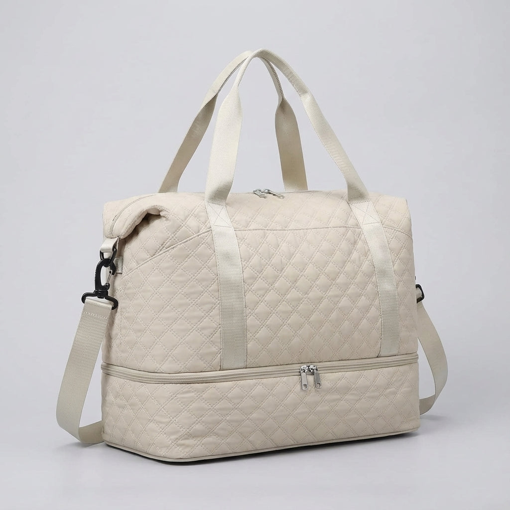 Hoogwaardige unisex TravelNest reistas van waterdicht polyester. Stevig, duurzaam en klaar voor avontuur.