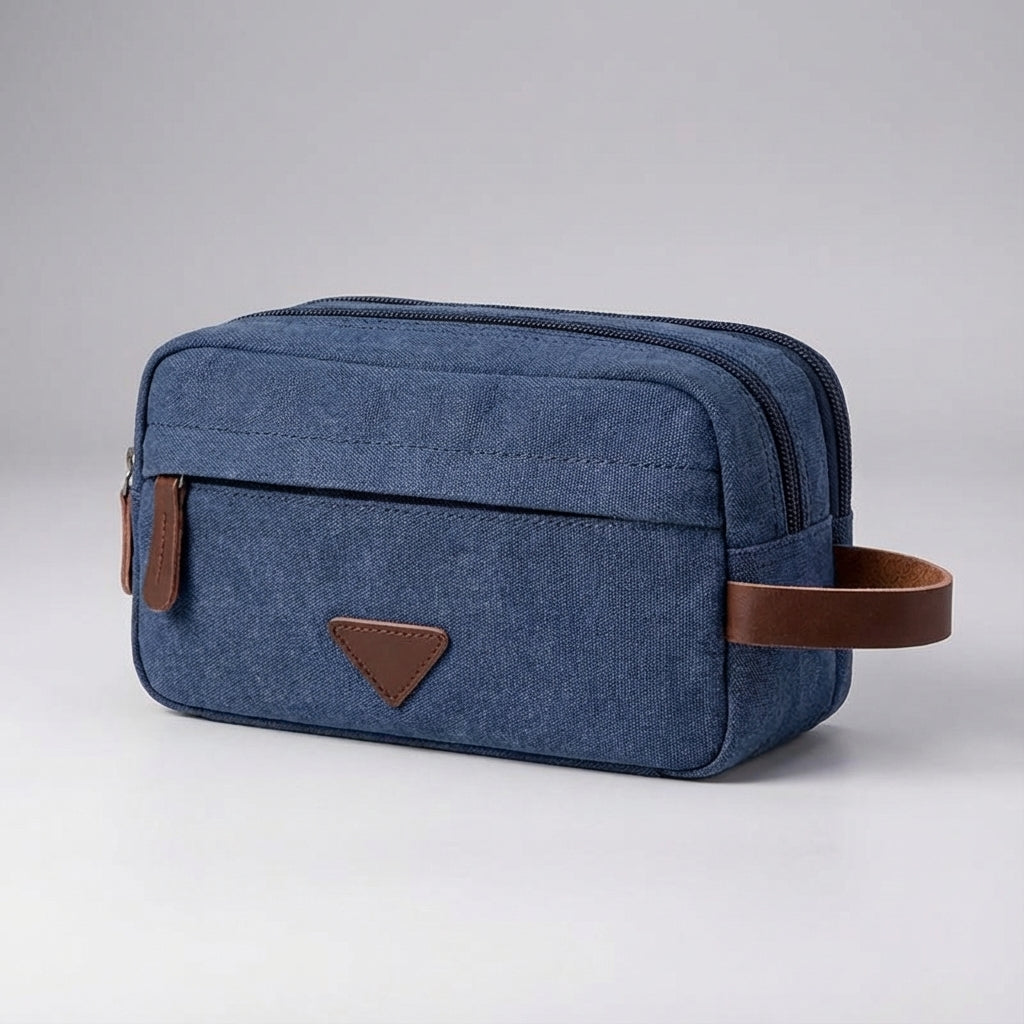 Tripelle dubbel compartiment toilettas, unisex en waterdicht. Gemaakt van stevig canvas voor al je reisorganisatiebehoeften.
