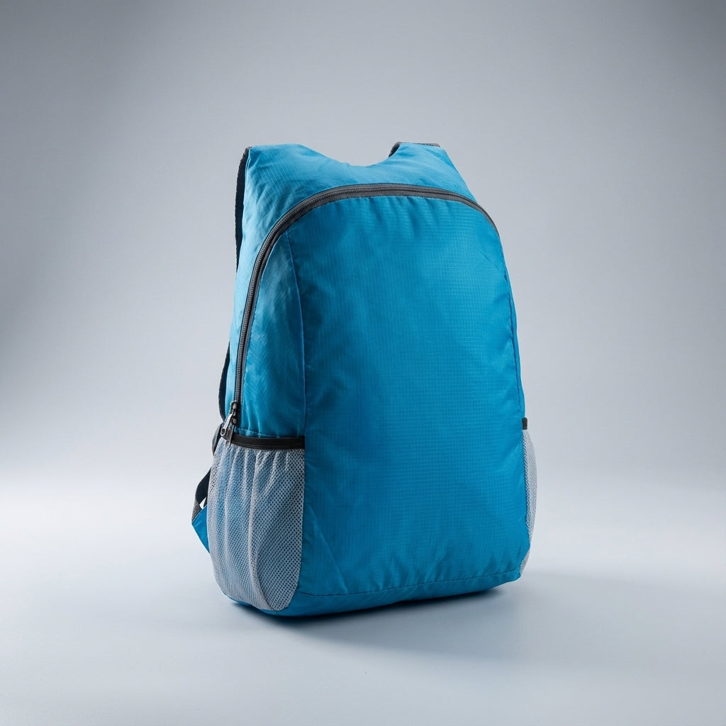 Opgevouwen compacte ultralichte reistas/rugzak, perfect als backpocket voor dagtrips, waterafstotend.