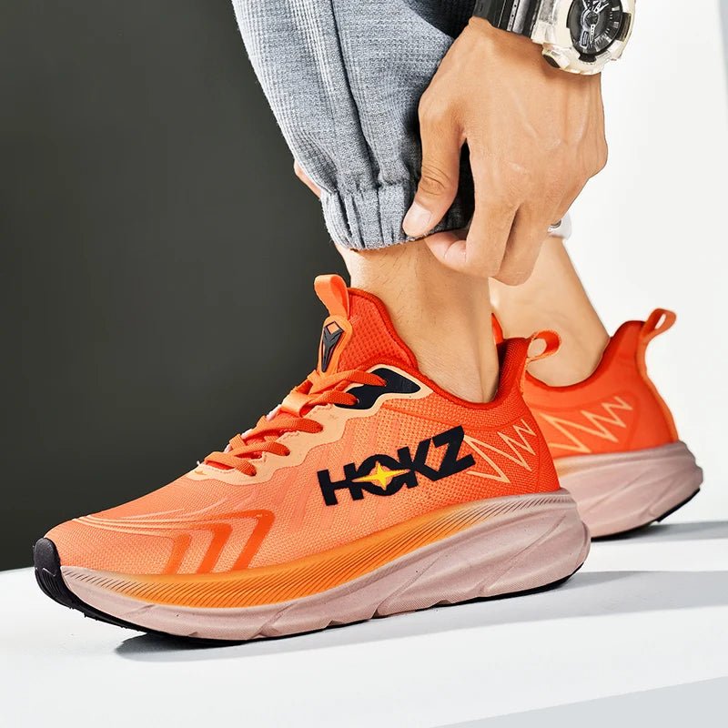 Velocity sportschoen met ademende demping en grip, ideaal voor fitness en sportieve activiteiten. Unisex design.