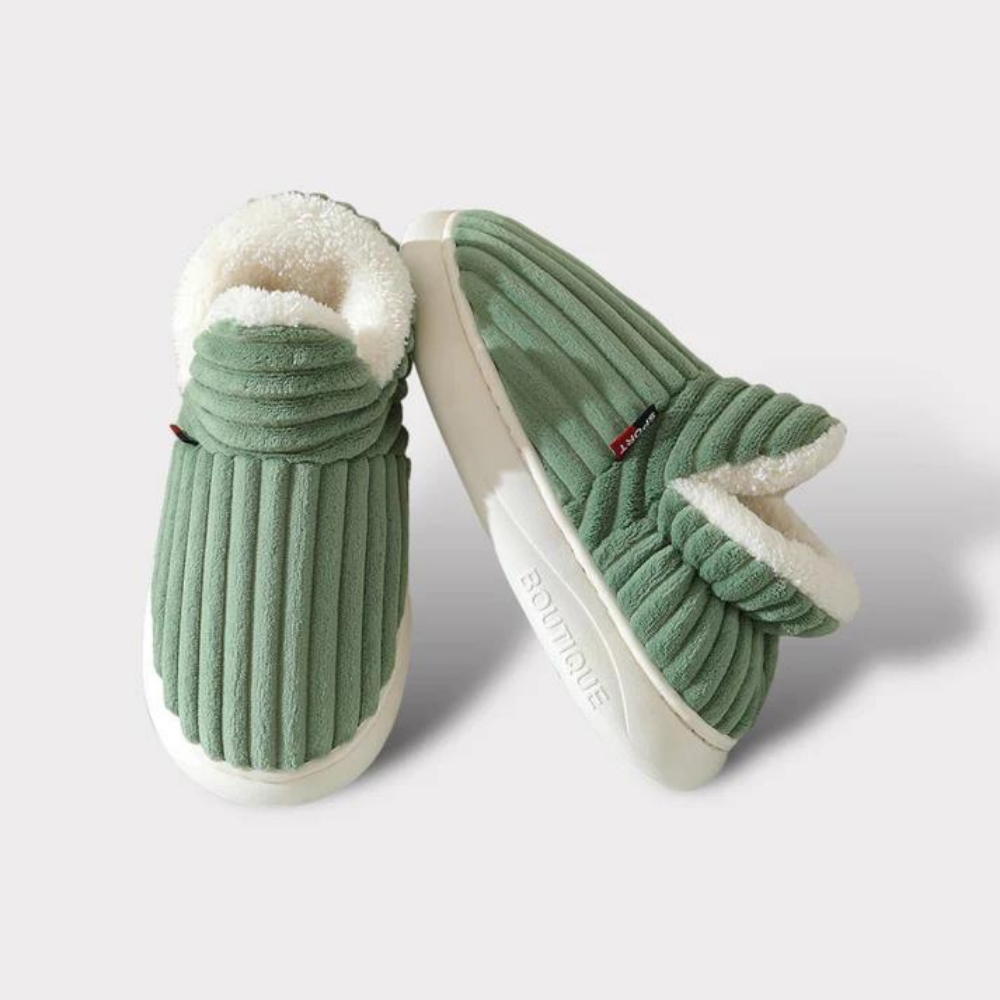 Comfortabele unisex pantoffels met antislipzool, perfect voor thuis. Warme winterschoenen die stabiliteit bieden.