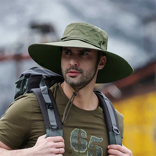Zwarte bucket hat stijl outdoorhoed met kinband, waterafstotend en ademend, geschikt voor elke reis.
