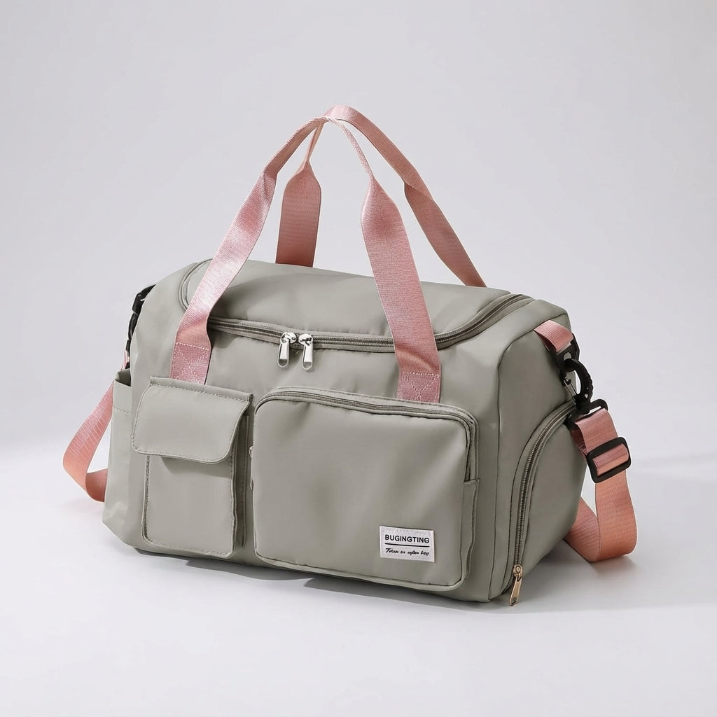 Veelzijdige Travellea duffel reistas, waterbestendig nylon, te dragen als handtas of schoudertas, voor sport & reis.