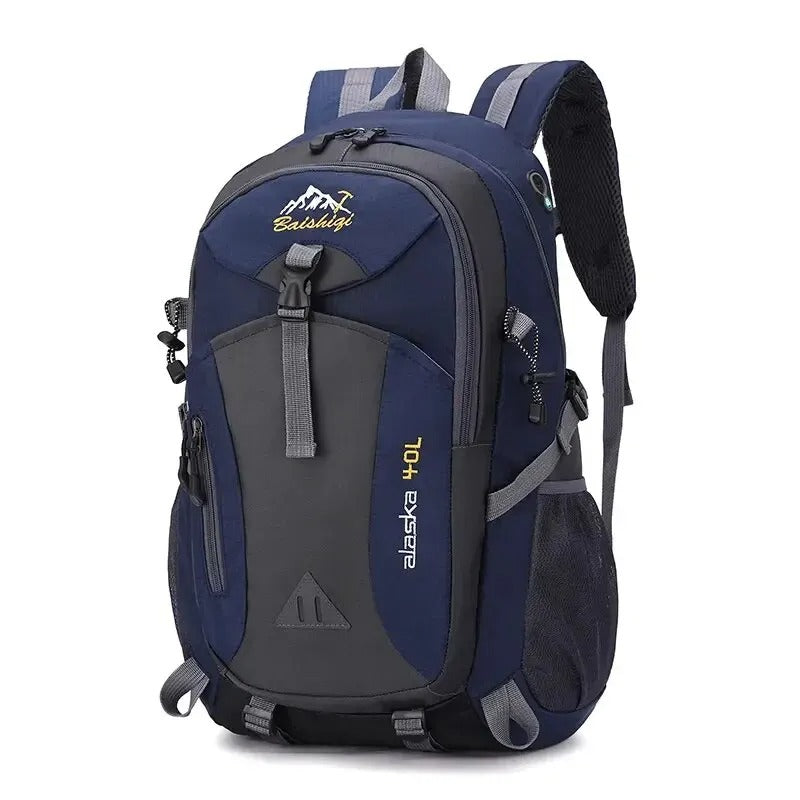 Stevige waterdichte backpack voor kamperen en outdoor activiteiten. Geschikt als dagrugzak en reisrugzak.