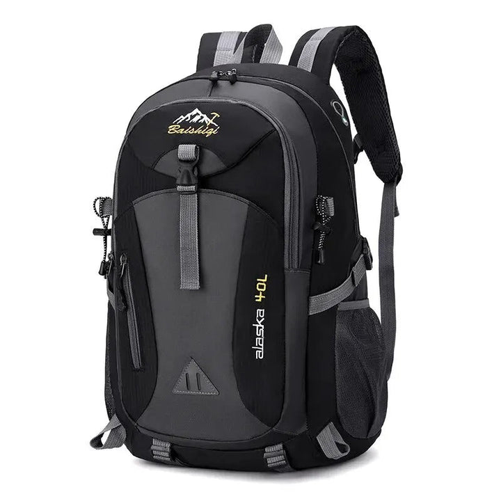 Moderne unisex reisrugzak, waterdicht en duurzaam. Geschikt voor alle outdoor avonturen en dagelijks gebruik.