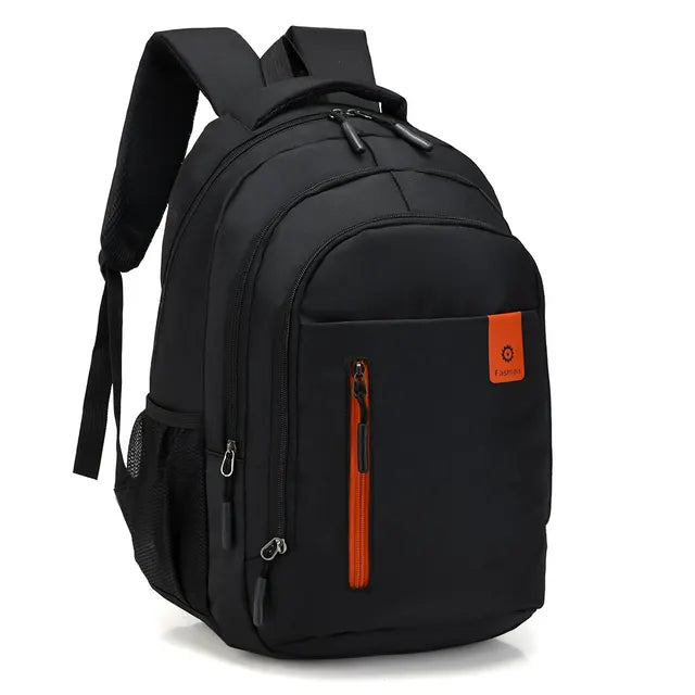 Duurzame waterdichte rugtas (20-35L) voor laptop en outdoor. Grote unisex rugzak voor dagelijks gebruik.