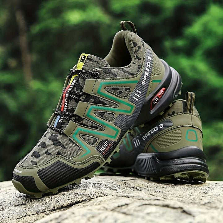 Comfortabele unisex outdoorschoenen, perfect voor hiking avonturen, bieden optimale grip en duurzaamheid.