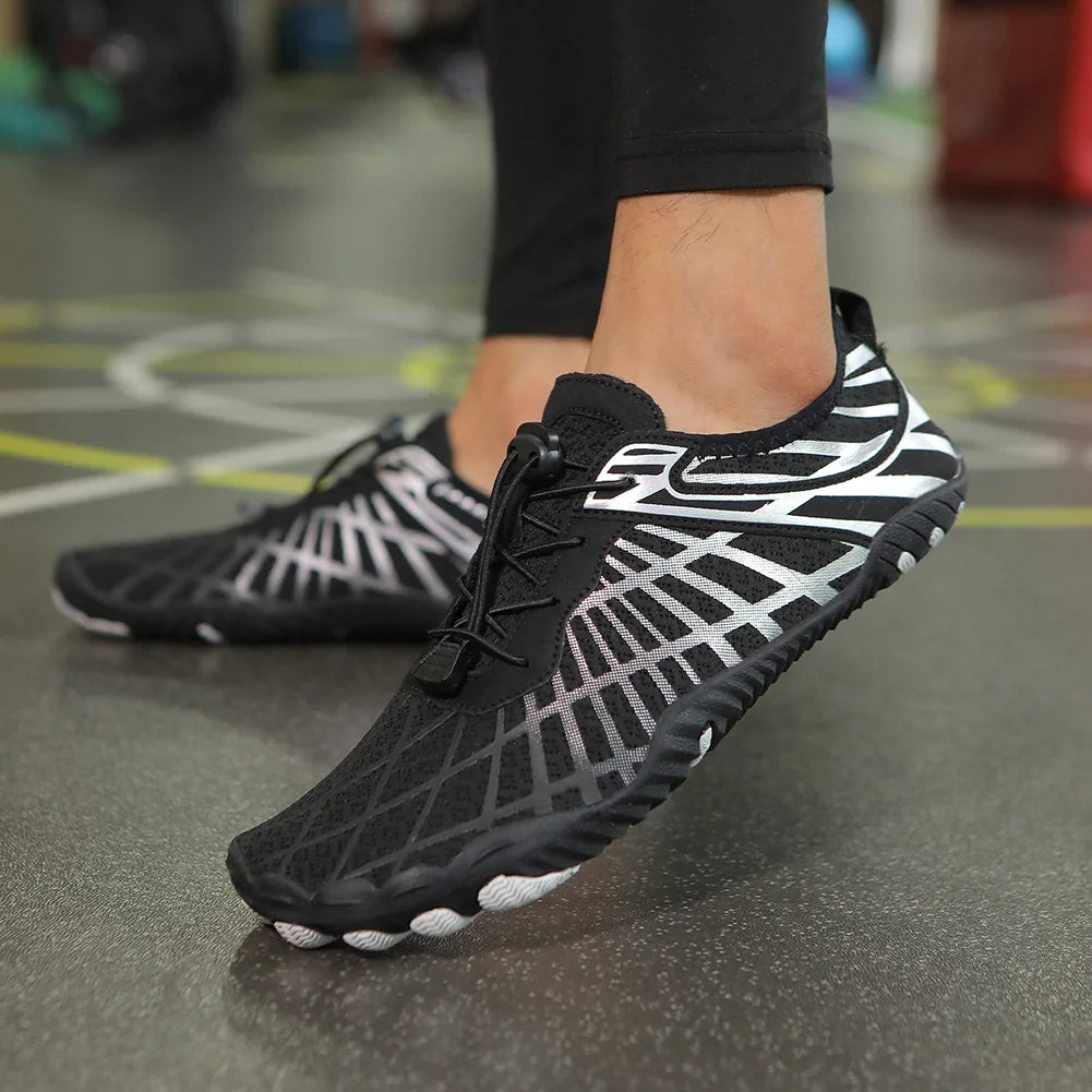 Unisex waterschoenen, sneldrogend & antislip, ideaal voor strand, zwembad en watersport.