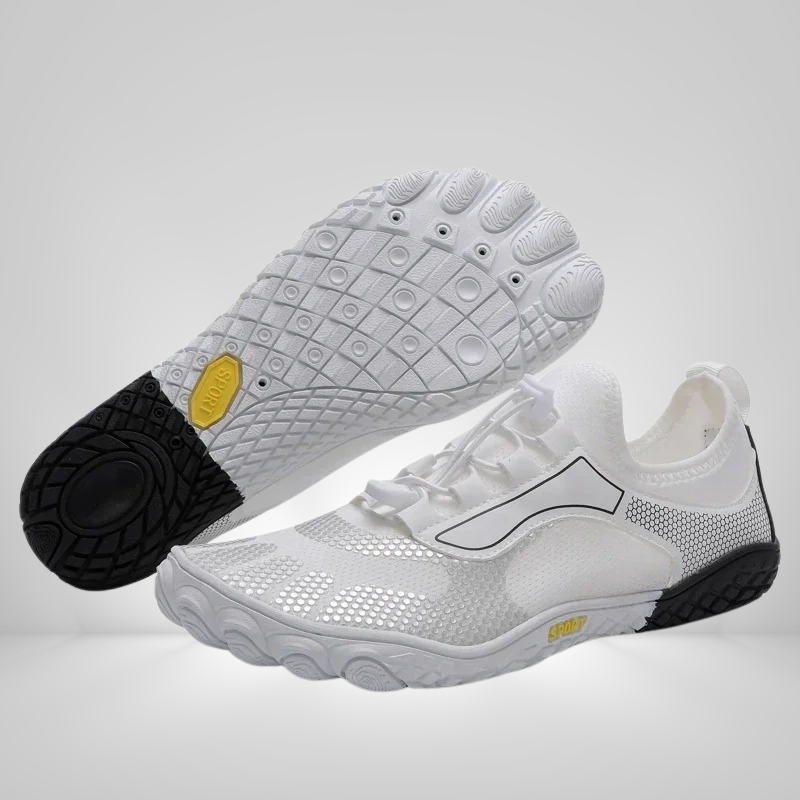Comfortabele unisex waterschoenen met anti-slip zool; ideaal voor zwemmen, kajakken en watersport.