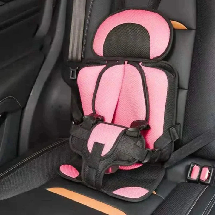 Autostoel voor kind/baby met verstelbare 5-puntsgordel. Gemaakt van comfortabel en stevig nylon.