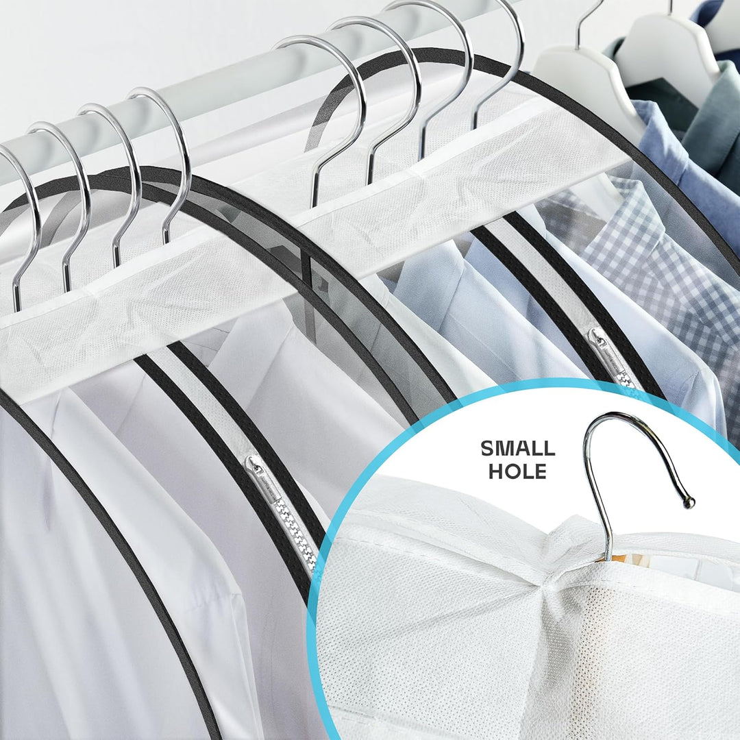 Universele reiskledingzak: essentieel voor zowel korte stedentrips als lange reizen.