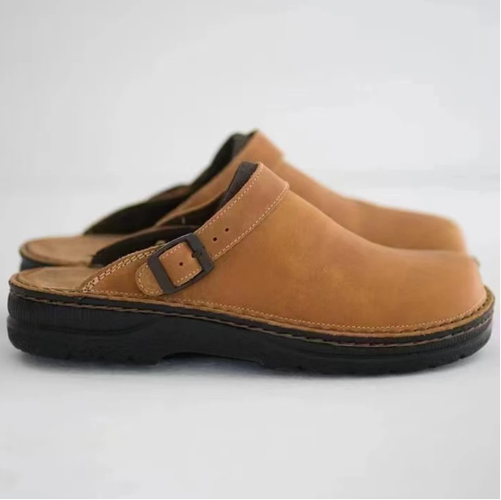 Zwarte heren pantoffels, closed-toe instapschoenen voor ontlastend comfort, casual design.