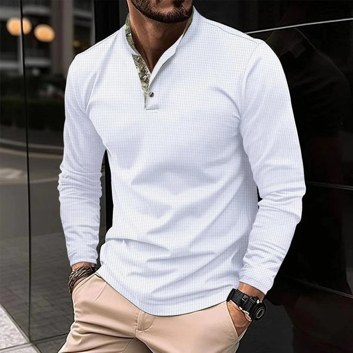Noah heren polo met gekleurde boord, comfortabel en ademend voor warme zomerdagen. Nette korte mouw kleding.