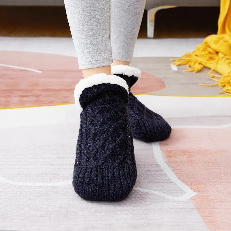 Zachte en warme pantoffels van CozySteps, verdikt kasjmier voor dames en heren, pure voetwarmers.