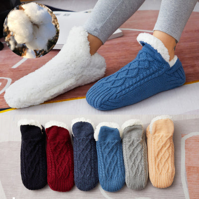 Warme en verdikte pantoffels van kasjmier, comfortabele voetwarmers voor de koude winterdagen.