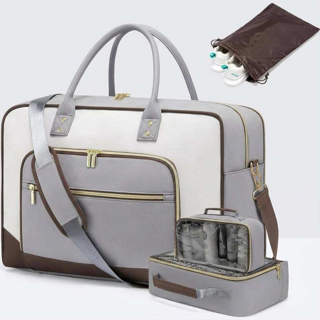 Ruime CarrySmart duffelbag met apart laptopvak, ideaal als handbagage of weekendtas.