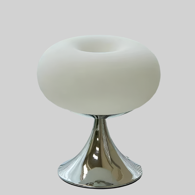 Unieke appelvormige glazen vintage tafellamp. Bauhaus design verlichting, perfect voor sfeer in huis.