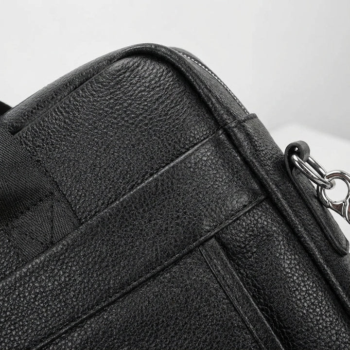 Heren vintage aktetas van premium rundleer, te gebruiken als zakelijke schoudertas, laptoptas en werktas.