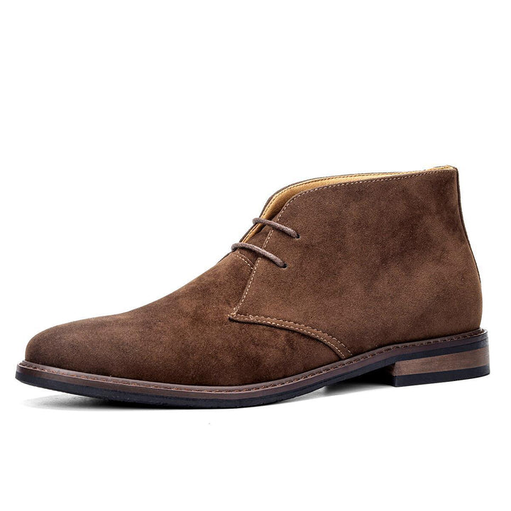 Vintage stijl heren desert boots van suède, klassiek en comfortabel voor een modieuze casual look.