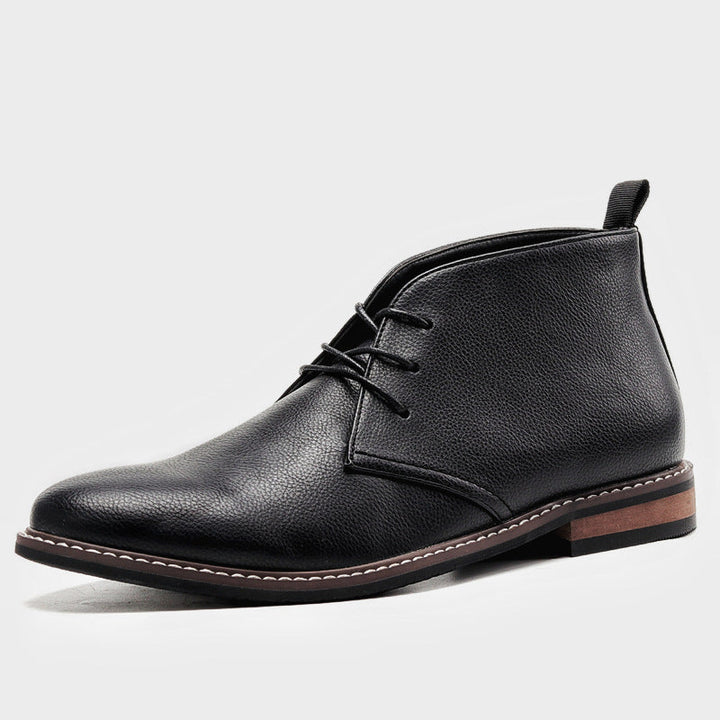 Klassieke heren desert boots, tijdloos vintage design, comfortabele herenschoenen voor elke gelegenheid.