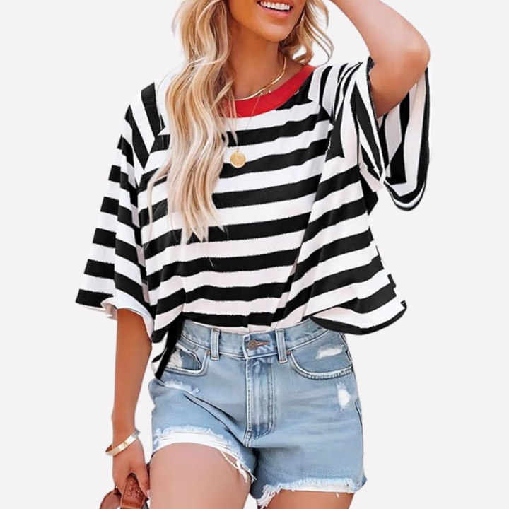 Levendige gestreepte kleurblok crewneck top voor vrouwen met korte mouwen. Geschikt voor een frisse, casual zomerstijl.