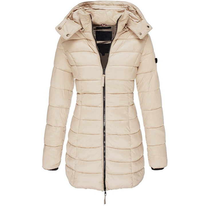 Comfortabele dames donsjack Olivia, casual winterjas met capuchon. Ideaal voor outdoor activiteiten bij koud weer.