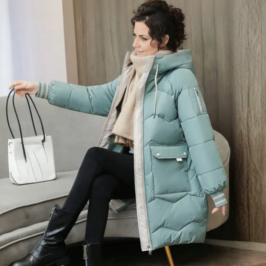 Modieuze dames winterparka, waterafstotend en warm. Essentiële bovenkleding voor casual winterdagen.
