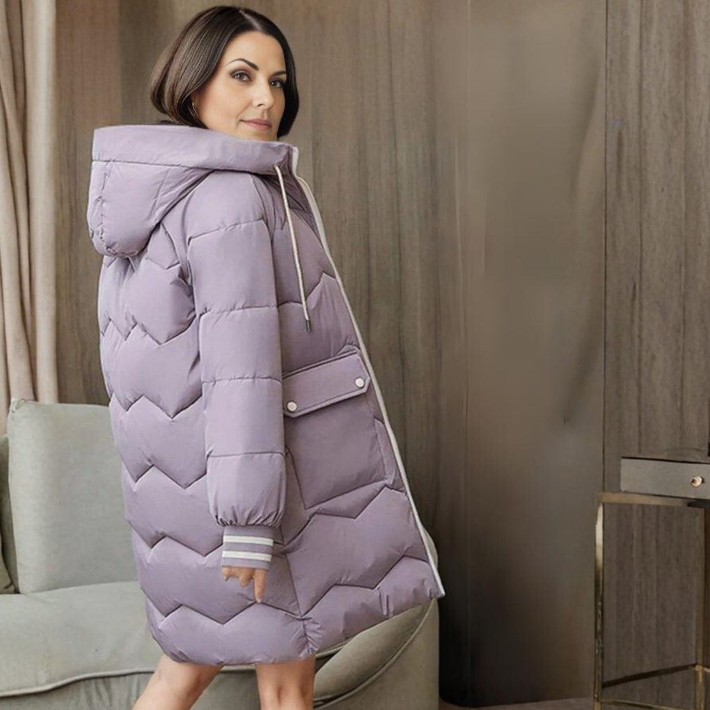 Comfortabele dames winterparka, warm en waterafstotend. Trendy bovenkleding voor de koudste winterdagen.
