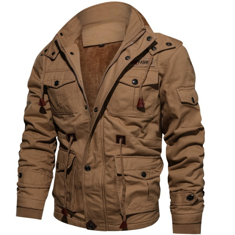 Comfortabele fleece-gevoerde heren winterjas Finn. Warme bovenkleding met capuchon voor winterse omstandigheden.