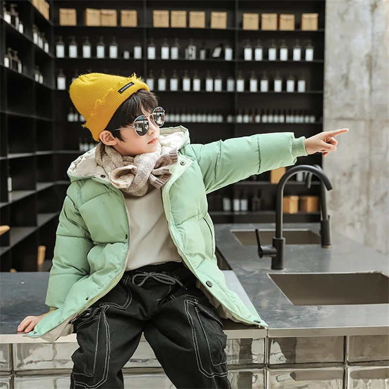 Waterafstotende kinderparka, comfortabel en ideaal als winterjas voor kindermode.
