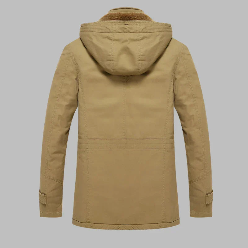 Warme heren winterjas 'ArcticShield' met zachte fleece voering en bontkraag; comfortabel en waterdicht.