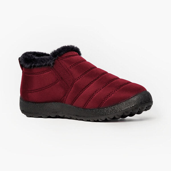 Waterbestendige WarmStep winterpantoffels voor binnen & buiten, houden voeten droog en warm.