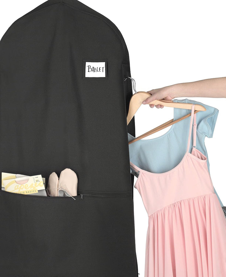 Detail van de waterafstotende stof van de kleding reistas die bagage beschermt tegen regen en vocht.