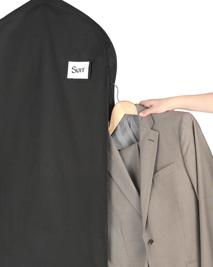 Praktisch zijvak van de waterafstotende kleding reistas, perfect voor kleinere reisaccessoires en essentials.