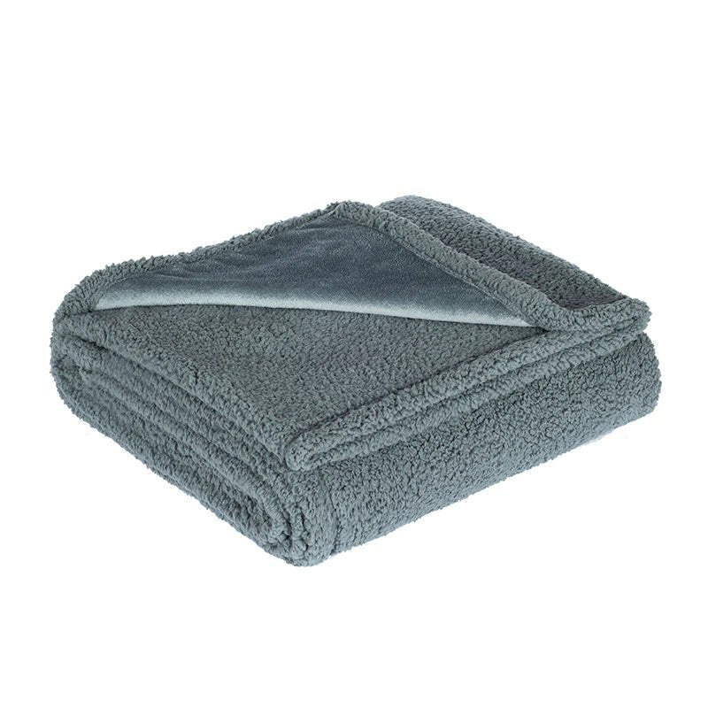 Waterdichte beschermdeken voor bed en interieur, ideaal tegen vocht en vlekken. Comfortabel en duurzaam.