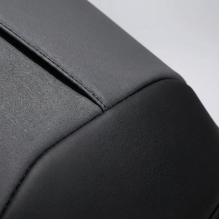 Ergonomische FluxPack rugzak met gewatteerde schouderbanden, comfortabel voor reizen en dagelijks gebruik.