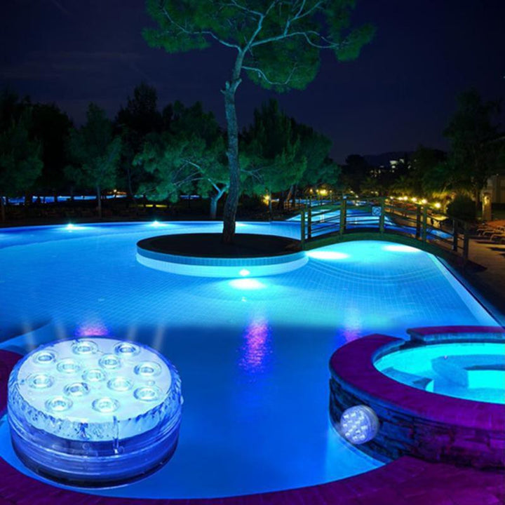 Waterdichte LED vijverlamp, bedienbaar met afstandsbediening. Voor betoverende kleurrijke sfeerverlichting buiten.