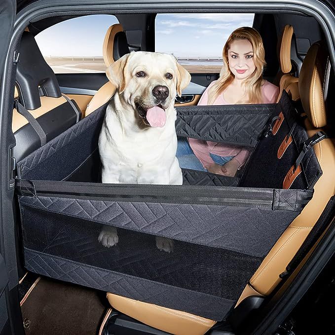 Universele veiligheidsmat voor honden; houdt autostoel schoon en biedt extra comfort voor uw hond in de auto.