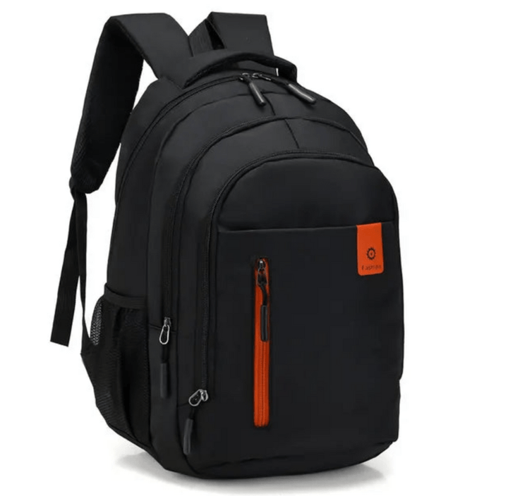 Waterdichte rugzak met laptopvak en 20-35L capaciteit, stijlvol en robuust ontwerp, ideaal voor reizen en dagelijks gebruik.