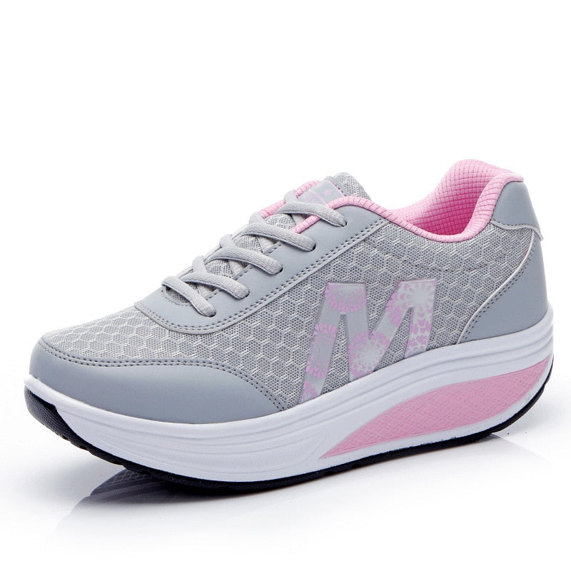 Sportieve Wazia™ sneakers voor dames, met optimaal comfort en ademend materiaal. Geschikt voor actieve dagen.