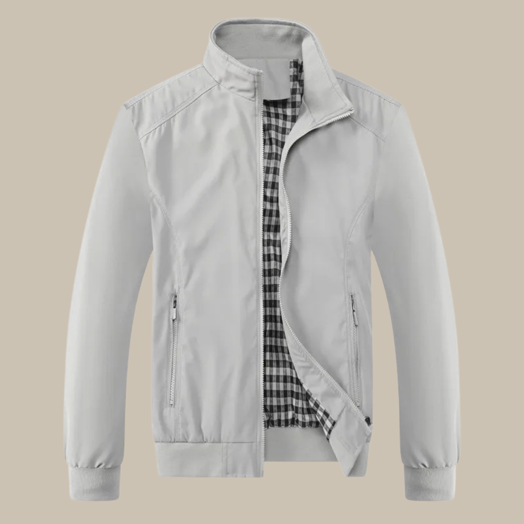 "Winddichte stijlvolle heren zomerjas, khaki kleur, met strakke kraag en hoogwaardige stof voor moderne en functionele look."