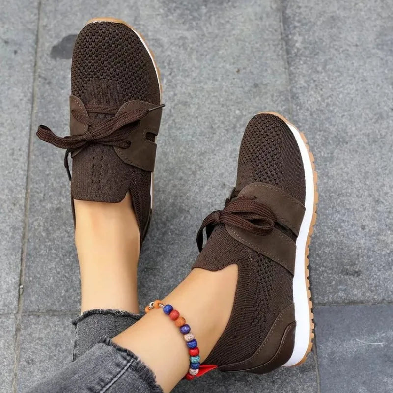Comfortabele dames wandelschoenen, lichtgewicht orthopedische instap sneakers voor actieve dagen.