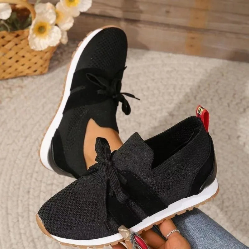 Dames orthopedische instap sneakers met een modern design, bieden zowel stijl als comfort.