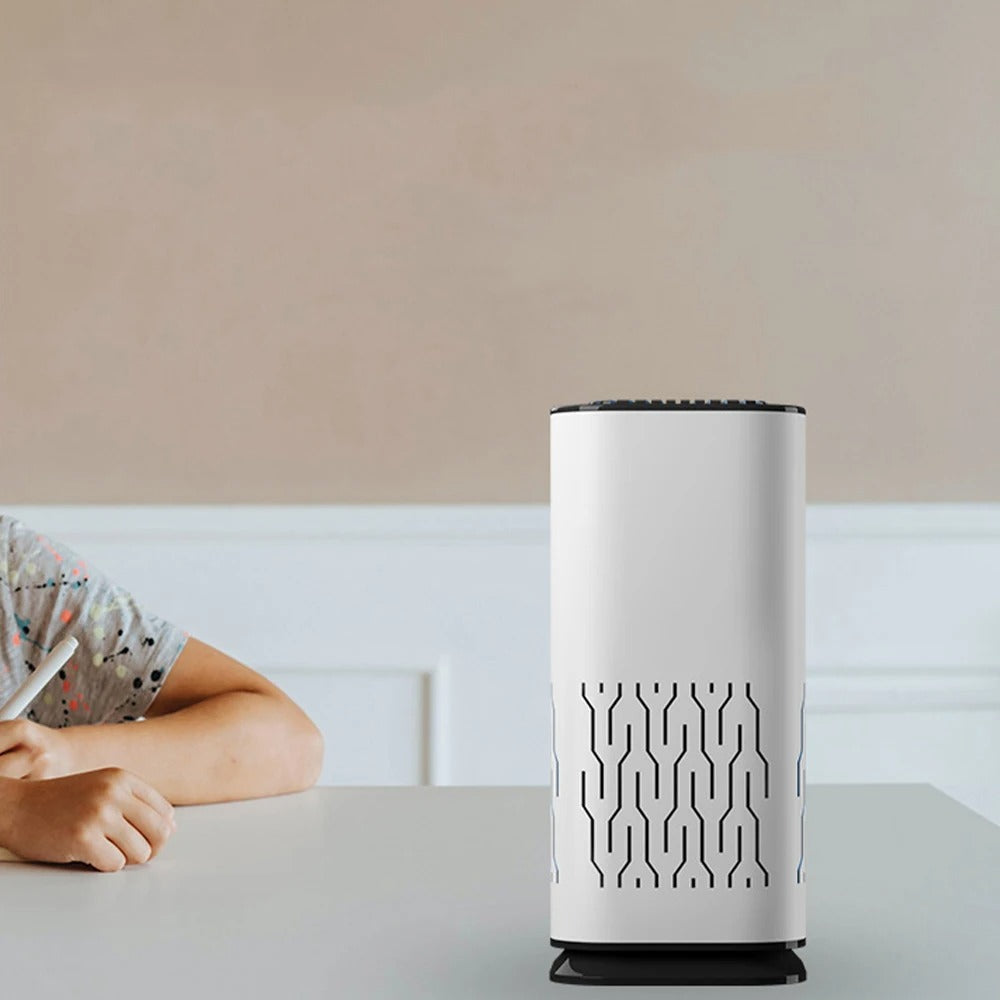 Energiezuinige PetPure luchtreiniger voor huisdieren, zuivert de lucht en elimineert allergenen voor een fris huis.