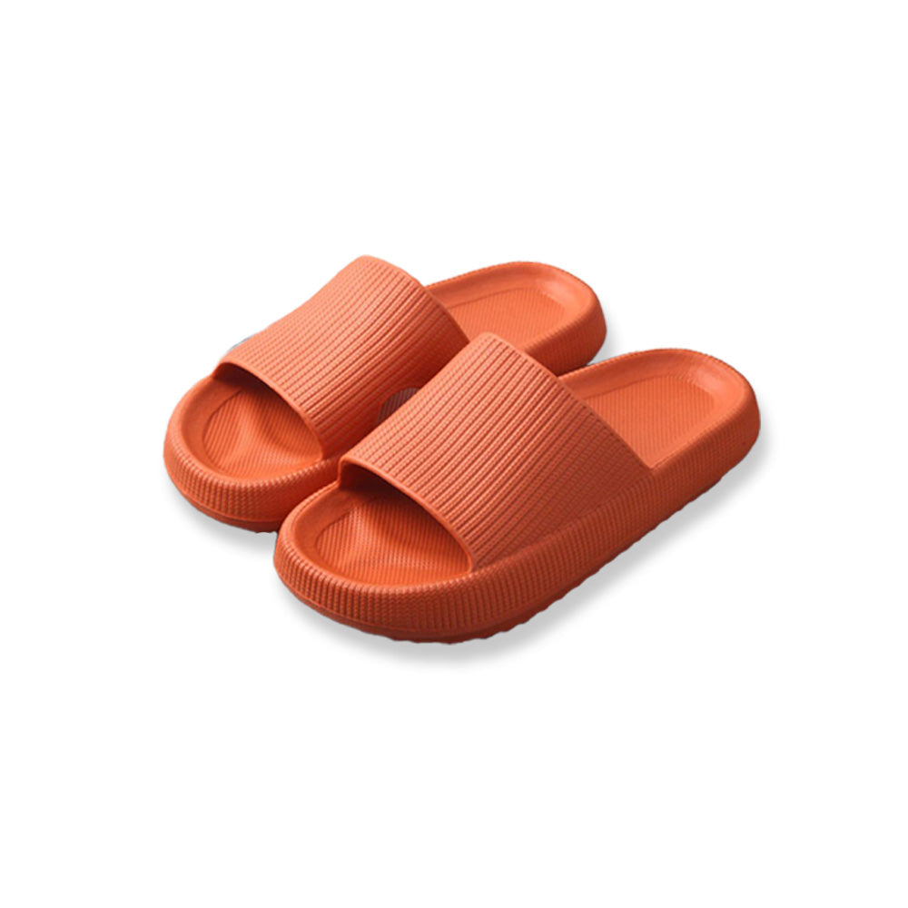 Zachte en lichte Wolken Slippers™ voor dagelijks gebruik door dames en heren. Biedt ontspanning en voetcomfort.