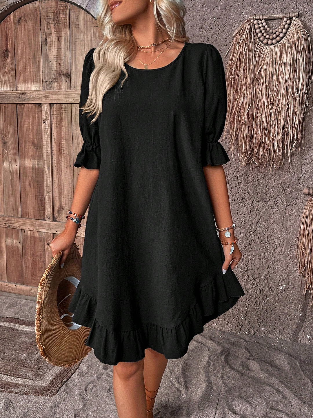 Trendy casual Ylva dames boho zomerjurk; losvallend model voor een modebewuste en luchtige uitstraling op vakantie.