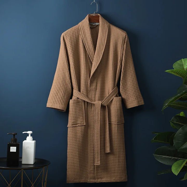 Duurzame katoenen badjas, ademend en zacht, voor dagelijks comfort als loungewear.