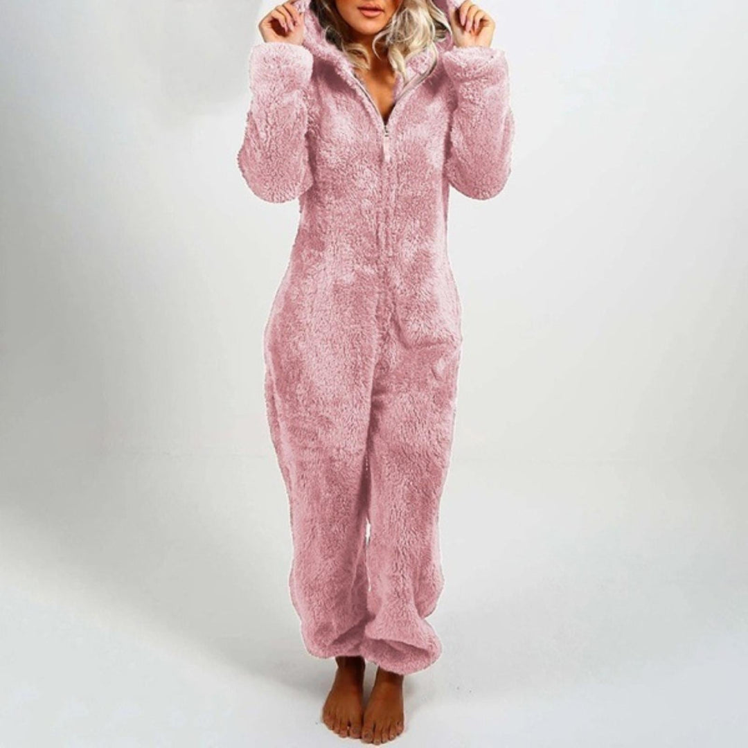 Zachte pluche dames onesie Harper, ideaal als warm huispak of comfortabele pyjama voor de winter.